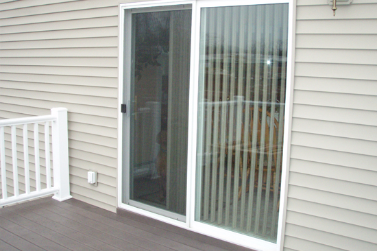 Oakley-screen-door-repair